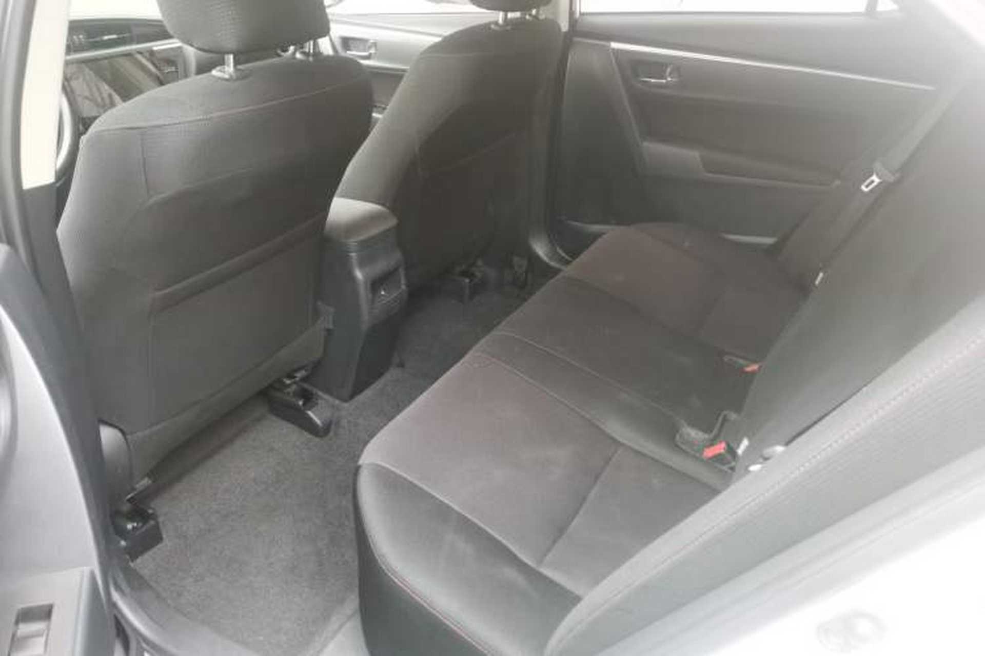 Used Toyota Corolla 2018 1.2T S-CVT GL Smart Enjoyment Version Interior 2