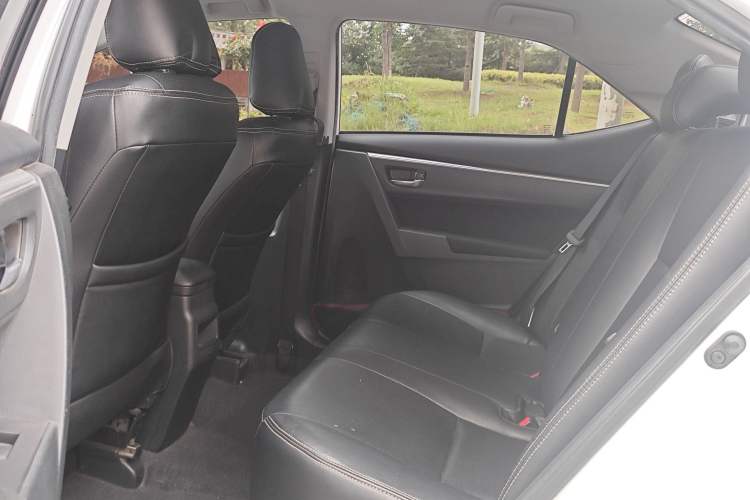 Used Toyota Corolla 2018 1.2T S-CVT GL Smart Enjoyment Version Interior 3