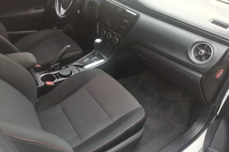 Used Toyota Corolla 2018 1.2T S-CVT GL Smart Enjoyment Version Interior 4