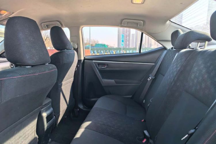 Used Toyota Corolla 2018 1.2T S-CVT GL Smart Enjoyment Version Interior 6