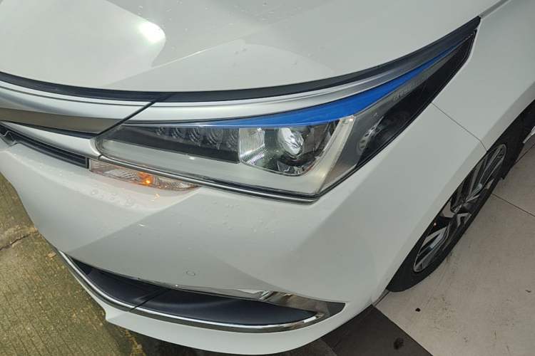 Used Toyota Corolla 2018 Dual-Engine 1.8L E-CVT Smart Edition Left Front Headlight