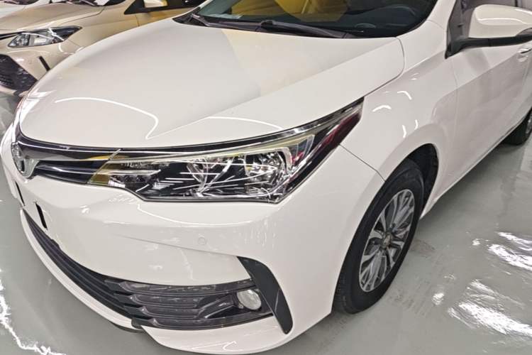 Used Toyota Corolla 2018 1.2T S-CVT GL Smart Enjoyment Version Left Front Headlight