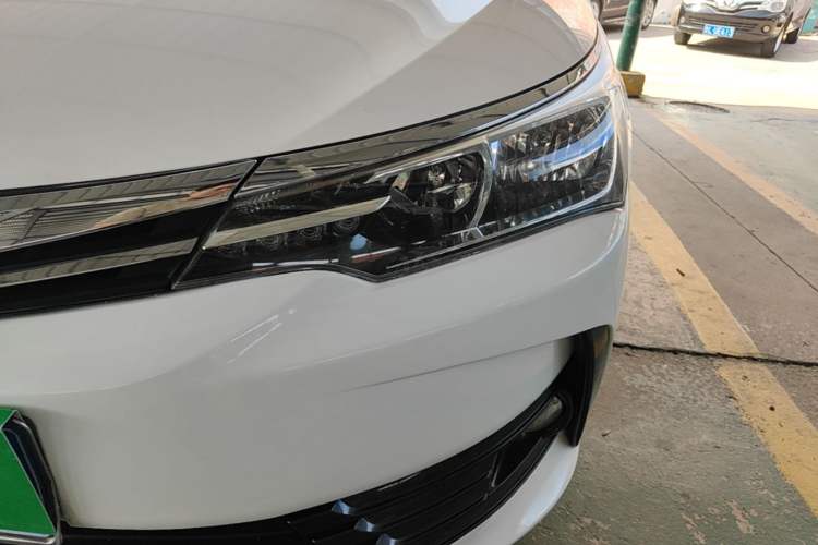 Used Toyota Corolla 2018 1.2T S-CVT GL Smart Enjoyment Version Left Front Headlight