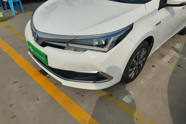 Used Toyota Corolla 2018 Dual-Engine 1.8L E-CVT Smart Edition Left Front Headlight