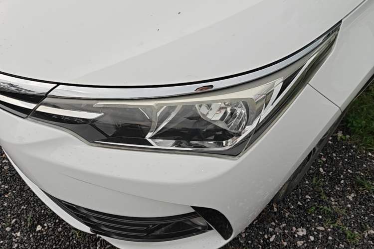 Used Toyota Corolla 2018 1.2T S-CVT GL Smart Enjoyment Version Left Front Headlight
