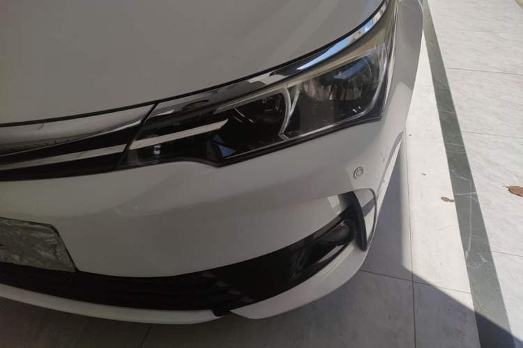 Used Toyota Corolla 2018 1.2T S-CVT GL Smart Enjoyment Version Left Front Headlight