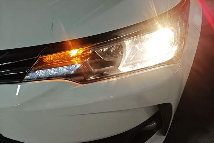 Used Toyota Corolla 2018 1.2T S-CVT GL Smart Enjoyment Version Left Front Headlight