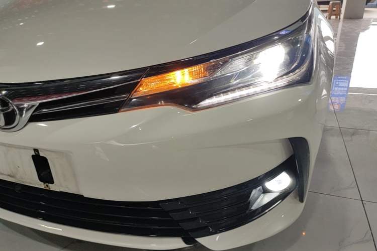 Used Toyota Corolla 2018 1.2T S-CVT GL-i Zhihui Edition Left Front Headlight