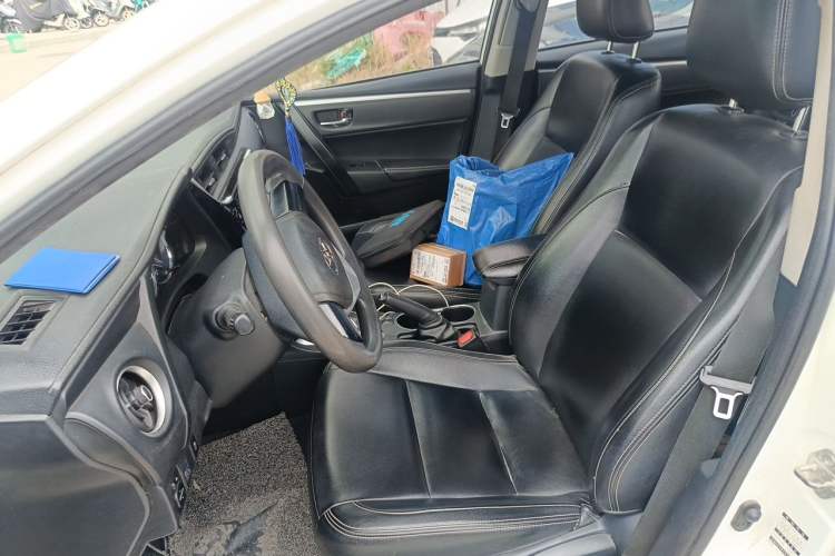 Used Toyota Corolla 2018 1.2T S-CVT GL Smart Enjoyment Version Left Front Seat