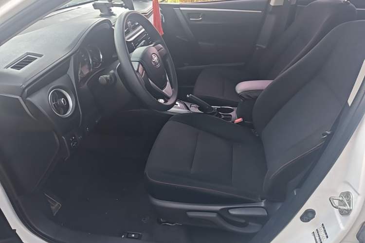 Used Toyota Corolla 2018 1.2T S-CVT GL Smart Enjoyment Version Left Front Seat