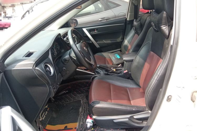 Used Toyota Corolla 2018 Dual-Engine 1.8L E-CVT Smart Edition Left Front Seat