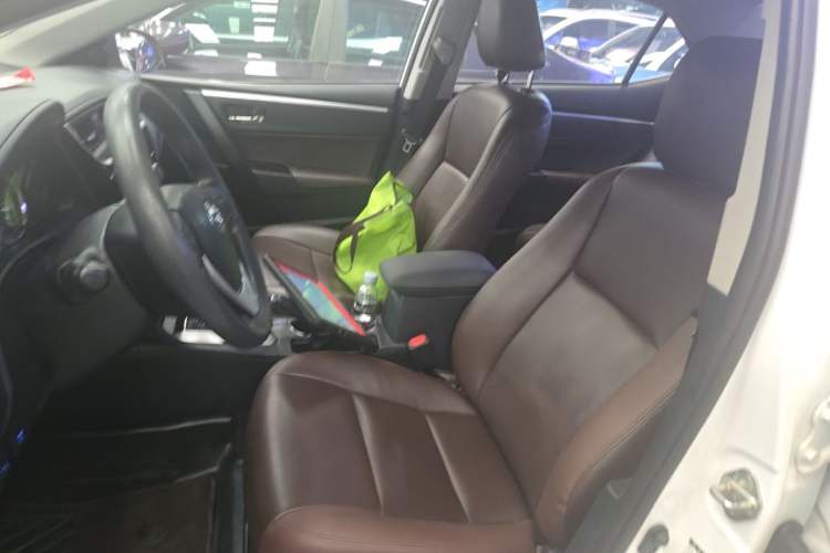 Used Toyota Corolla 2018 1.2T S-CVT GL Smart Enjoyment Version Left Front Seat