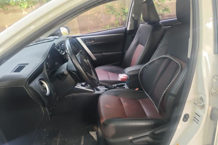 Used Toyota Corolla 2018 Dual-Engine 1.8L E-CVT Smart Edition Left Front Seat