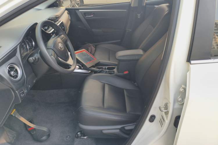 Used Toyota Corolla 2018 1.2T S-CVT GL Smart Enjoyment Version Left Front Seat