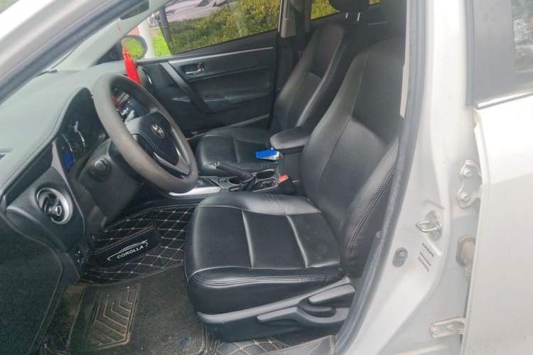 Used Toyota Corolla 2018 1.2T S-CVT GL Smart Enjoyment Version Left Front Seat