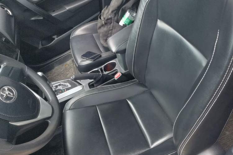 Used Toyota Corolla 2018 1.2T S-CVT GL-i Zhihui Edition Left Front Seat