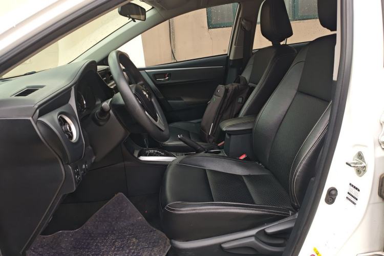 Used Toyota Corolla 2018 1.2T S-CVT GL Smart Enjoyment Version Left Front Seat