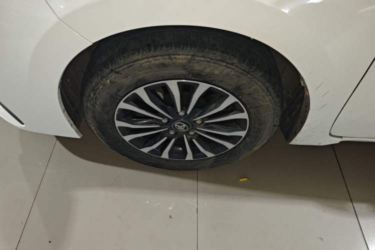 Used Toyota Corolla 2018 1.2T S-CVT GL Smart Enjoyment Version Left Front Wheel Hub