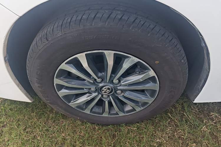 Used Toyota Corolla 2018 1.2T S-CVT GL Smart Enjoyment Version Left Front Wheel Hub