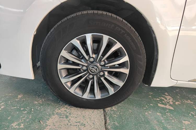 Used Toyota Corolla 2018 1.2T S-CVT GL Smart Enjoyment Version Left Front Wheel Hub