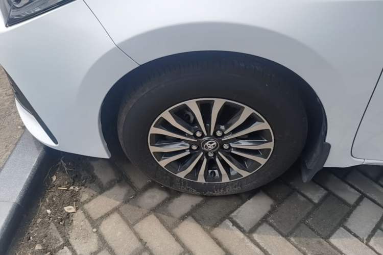 Used Toyota Corolla 2018 1.2T S-CVT GL-i Zhihui Edition Left Front Wheel Hub