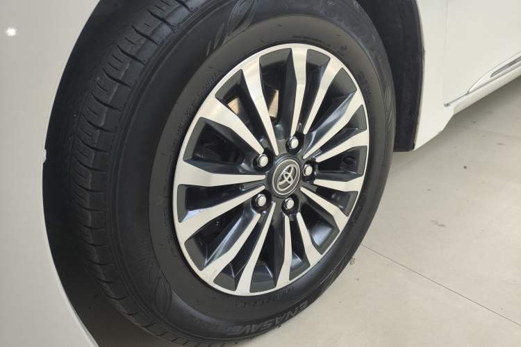 Used Toyota Corolla 2018 1.2T S-CVT GL-i Zhihui Edition Left Front Wheel Hub