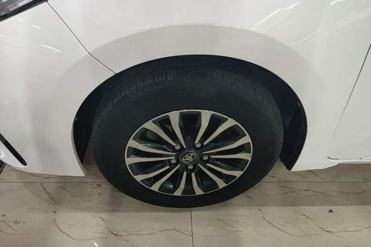 Used Toyota Corolla 2018 1.2T S-CVT GL-i Zhihui Edition Left Front Wheel Hub