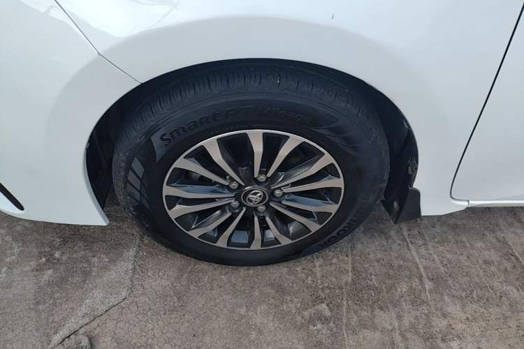 Used Toyota Corolla 2018 1.2T S-CVT GL Smart Enjoyment Version Left Front Wheel Hub
