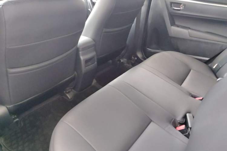Used Toyota Corolla 2018 1.2T S-CVT GL Smart Enjoyment Version Left Rear Seat