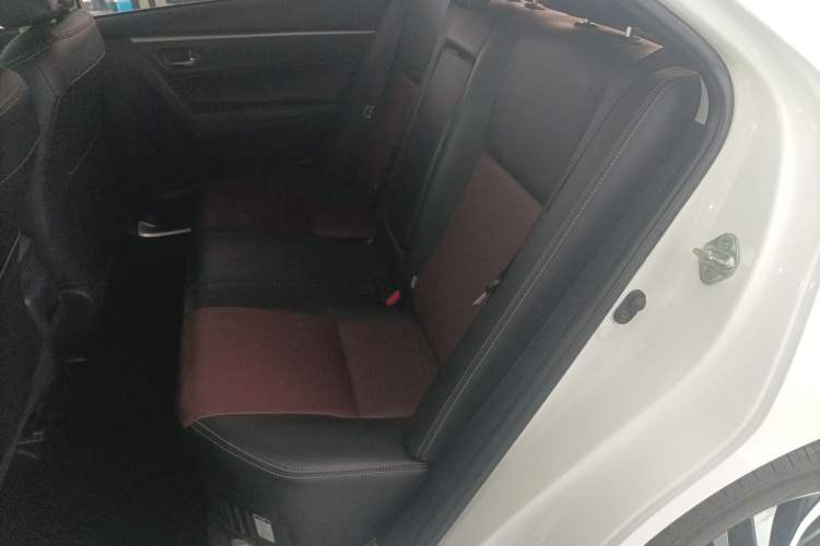 Used Toyota Corolla 2018 Dual-Engine 1.8L E-CVT Smart Edition Left Rear Seat