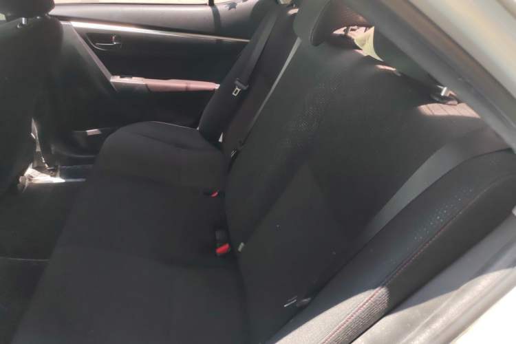 Used Toyota Corolla 2018 1.2T S-CVT GL Smart Enjoyment Version Left Rear Seat