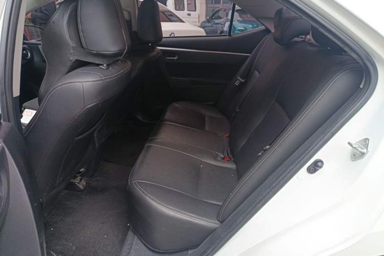 Used Toyota Corolla 2018 1.2T S-CVT GL Smart Enjoyment Version Left Rear Seat