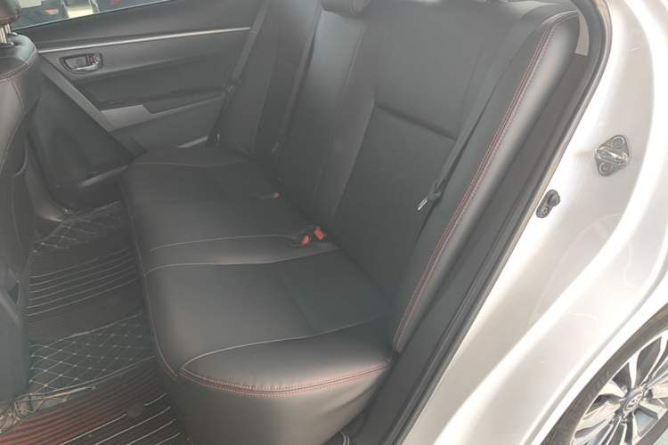 Used Toyota Corolla 2018 1.2T S-CVT GL Smart Enjoyment Version Left Rear Seat