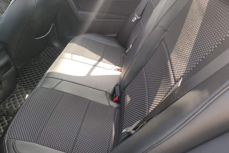 Used Toyota Corolla 2018 1.2T S-CVT GL Smart Enjoyment Version Left Rear Seat