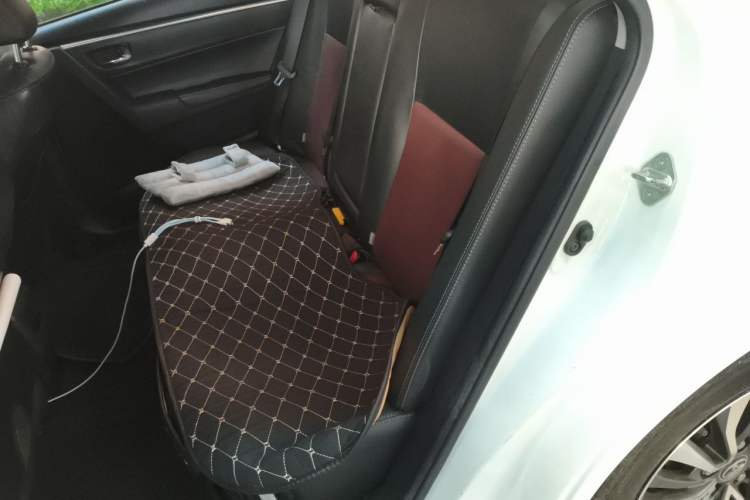 Used Toyota Corolla 2018 Dual-Engine 1.8L E-CVT Smart Edition Left Rear Seat