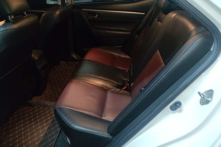 Used Toyota Corolla 2018 Dual-Engine 1.8L E-CVT Smart Edition Left Rear Seat