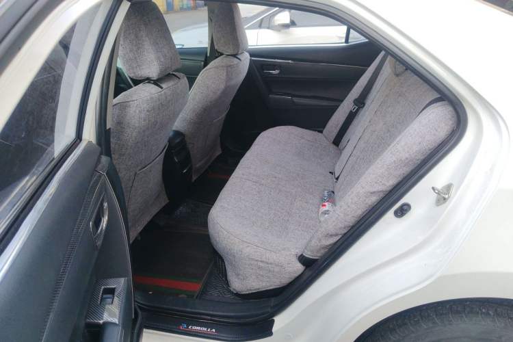 Used Toyota Corolla 2018 Dual-Engine 1.8L E-CVT Smart Edition Left Rear Seat