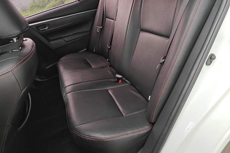 Used Toyota Corolla 2018 1.2T S-CVT GL Smart Enjoyment Version Left Rear Seat