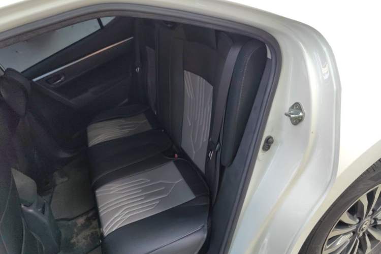 Used Toyota Corolla 2018 1.2T S-CVT GL-i Zhihui Edition Left Rear Seat