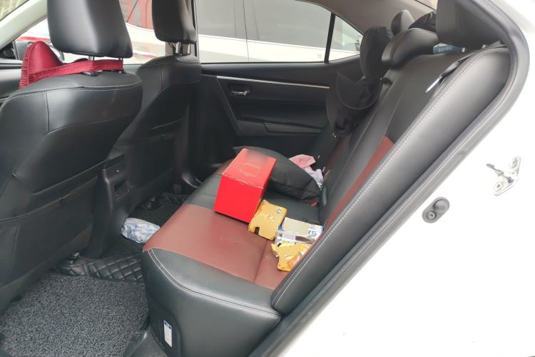Used Toyota Corolla 2018 Dual-Engine 1.8L E-CVT Smart Edition Left Rear Seat