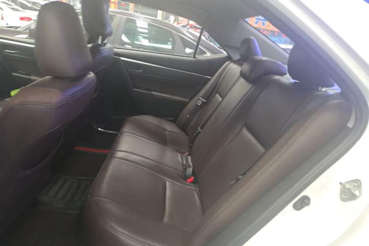 Used Toyota Corolla 2018 1.2T S-CVT GL Smart Enjoyment Version Left Rear Seat