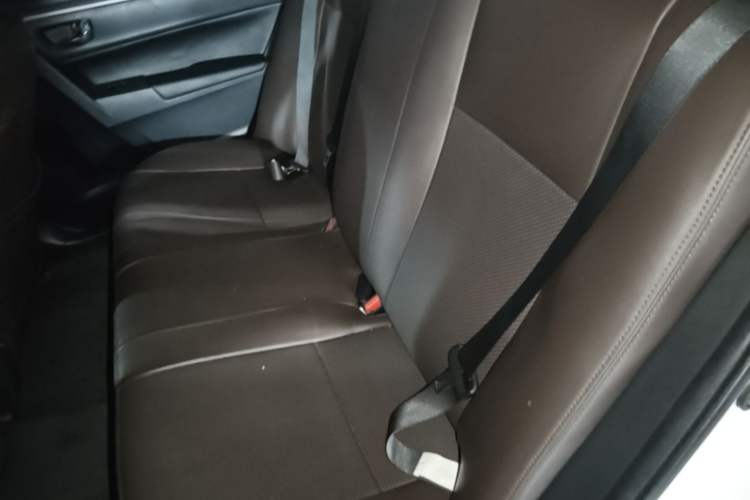 Used Toyota Corolla 2018 1.2T S-CVT GL Smart Enjoyment Version Left Rear Seat