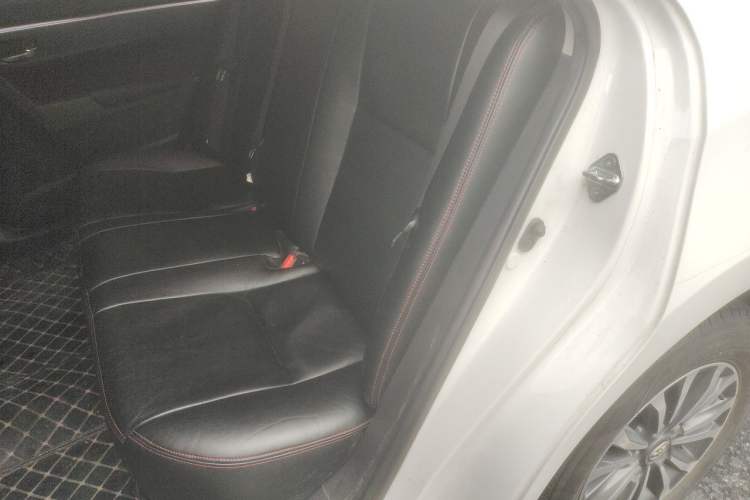 Used Toyota Corolla 2018 1.2T S-CVT GL Smart Enjoyment Version Left Rear Seat