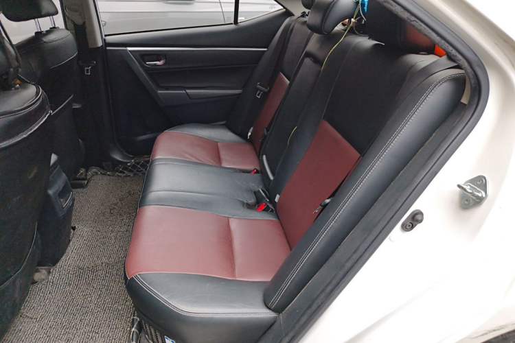 Used Toyota Corolla 2018 Dual-Engine 1.8L E-CVT Smart Edition Left Rear Seat