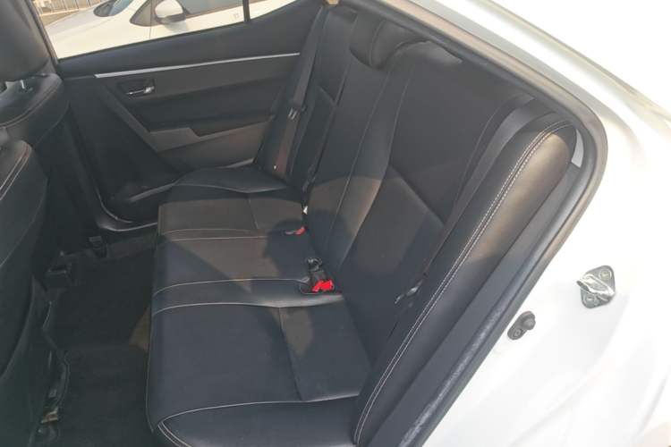 Used Toyota Corolla 2018 1.2T S-CVT GL Smart Enjoyment Version Left Rear Seat