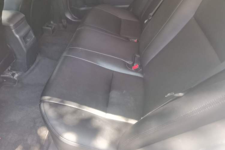 Used Toyota Corolla 2018 1.2T S-CVT GL Smart Enjoyment Version Left Rear Seat