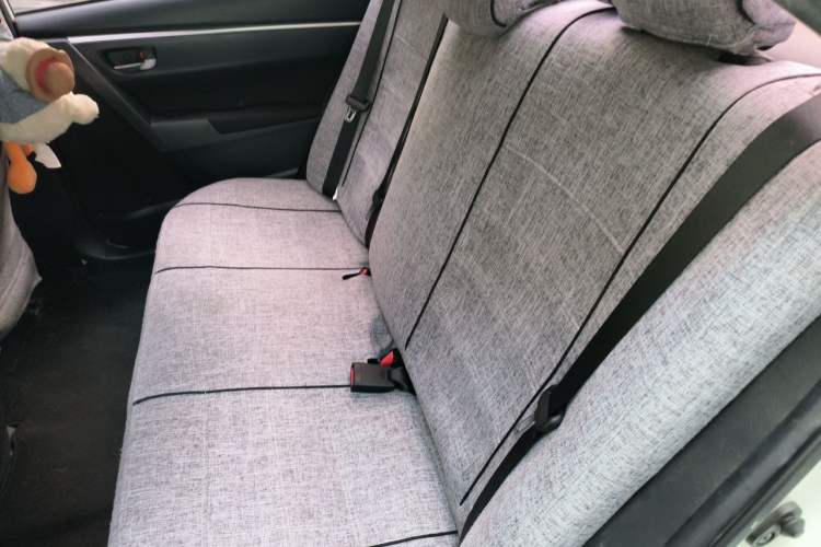 Used Toyota Corolla 2018 1.2T S-CVT GL Smart Enjoyment Version Left Rear Seat
