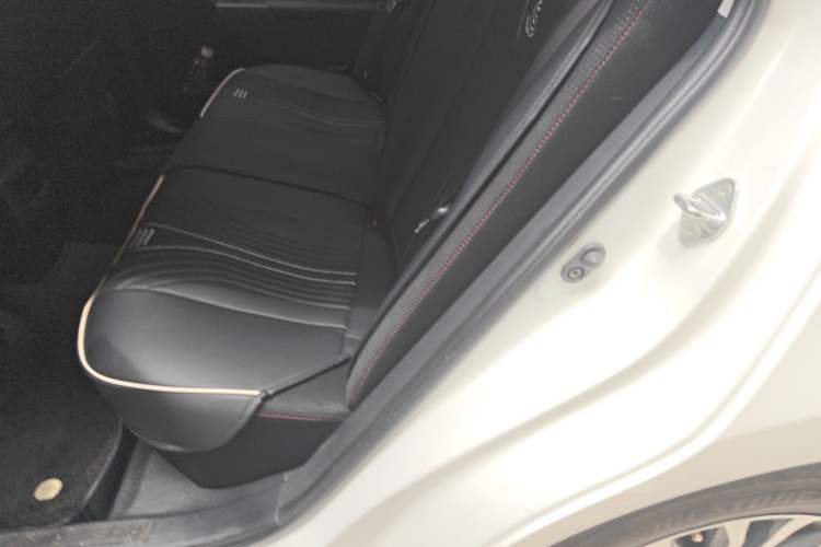 Used Toyota Corolla 2018 1.2T S-CVT GL Smart Enjoyment Version Left Rear Seat