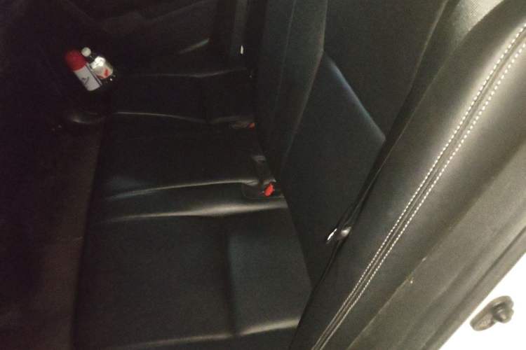 Used Toyota Corolla 2018 1.2T S-CVT GL Smart Enjoyment Version Left Rear Seat