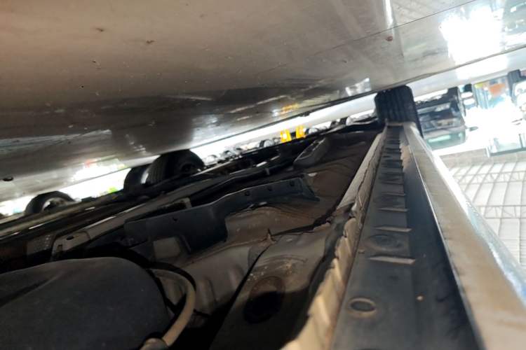 Used Toyota Corolla 2018 1.2T S-CVT GL Smart Enjoyment Version Left Side Sill